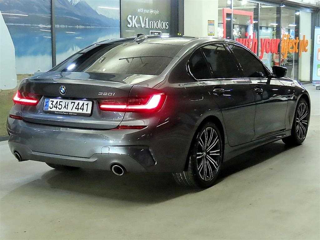 BMW 3 series - Vista 4