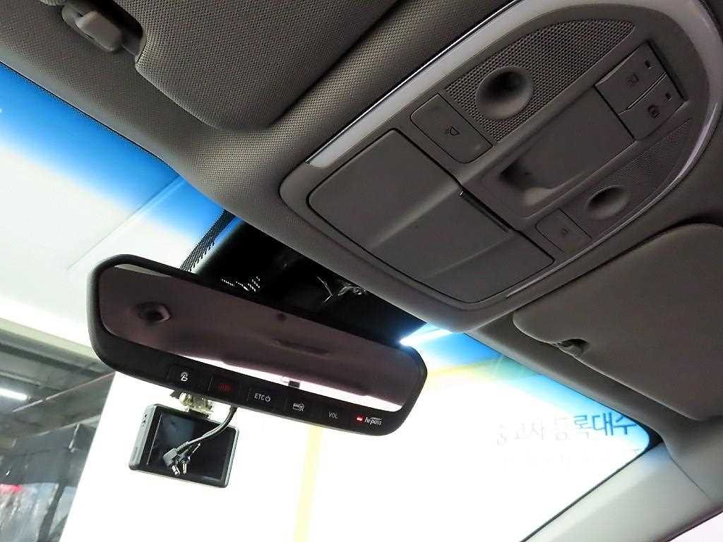 Genesis G80 2017 Negro - Importación desde Corea - HF Imports Iquique - Foto 17