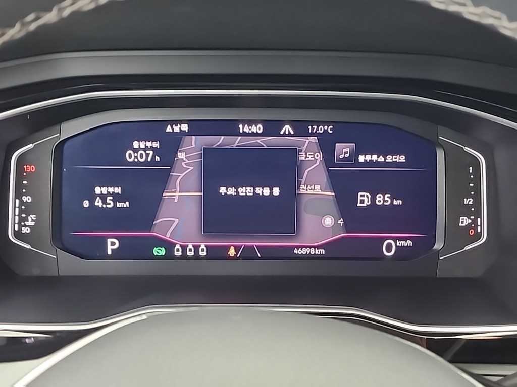 Volkswagen Jetta - Vista 6