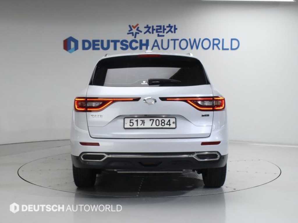 SAMSUNG QM6 - Vista 4