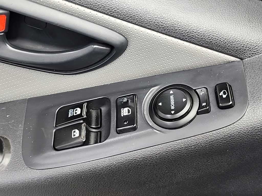 HYUNDAI Starex 2021 Negro - Importación desde Corea - HF Imports Iquique - Foto 17