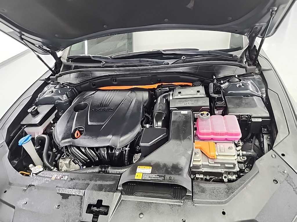 HYUNDAI Grandeur - Vista 5