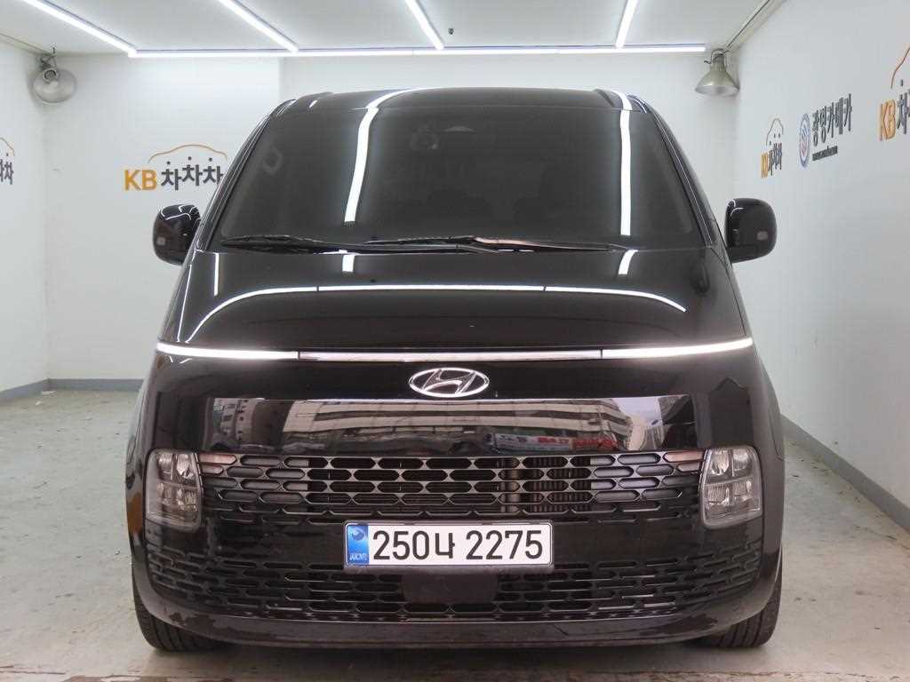 HYUNDAI Staria 2022 Negro - Importación desde Corea - HF Imports Iquique - Foto 1