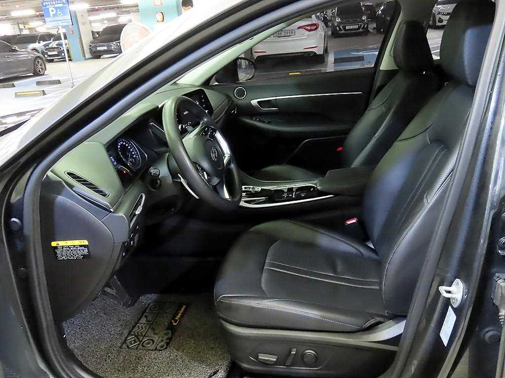 HYUNDAI Sonata - Vista 6