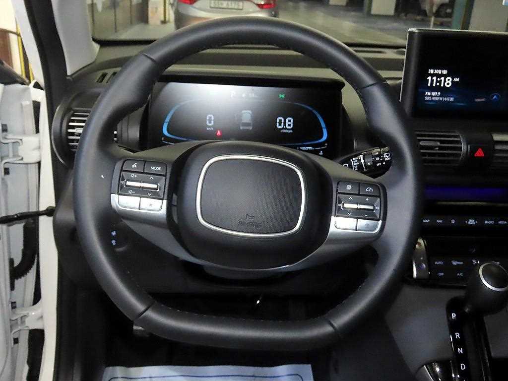 HYUNDAI Casper - Vista 9