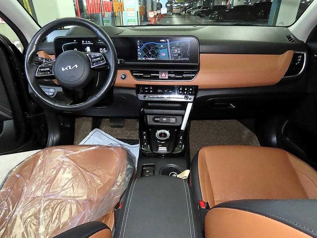 KIA Seltos - Vista 10