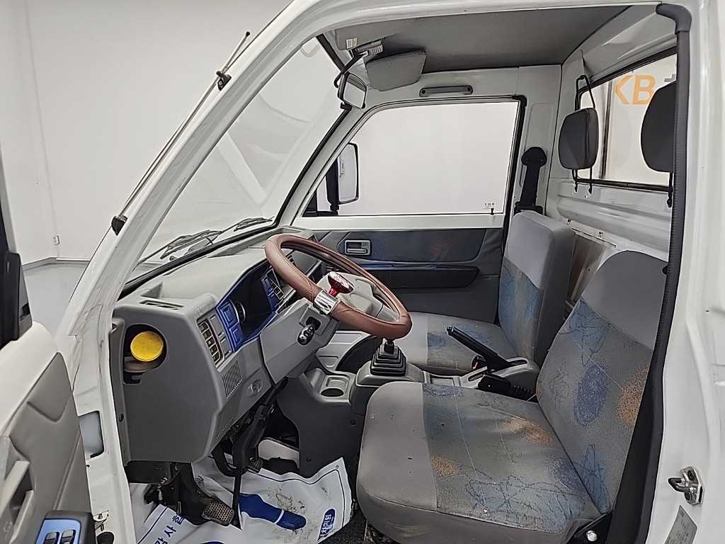 Small Truck Cargo (small) - Vista 10