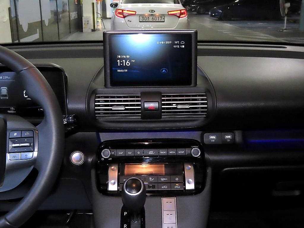 HYUNDAI Casper - Vista 11