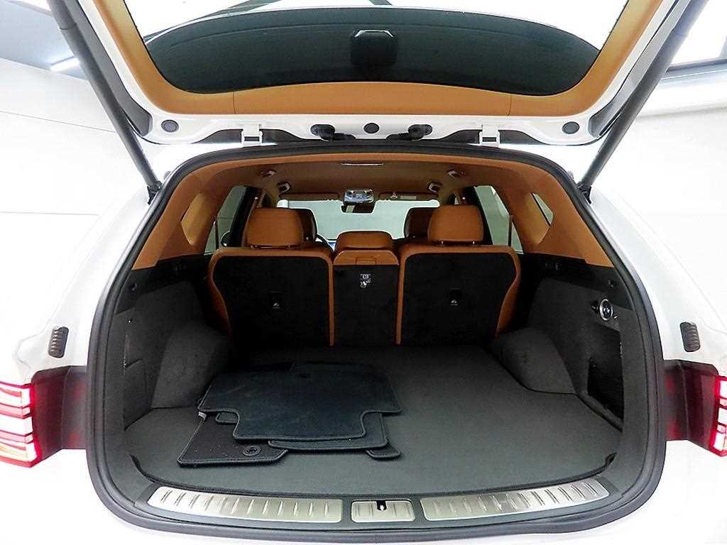 Genesis GV80 2025 Blanco - Importación desde Corea - HF Imports Iquique - Foto 18