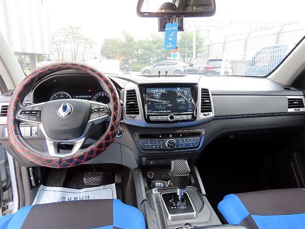 Ssangyong Rexton - Vista 7