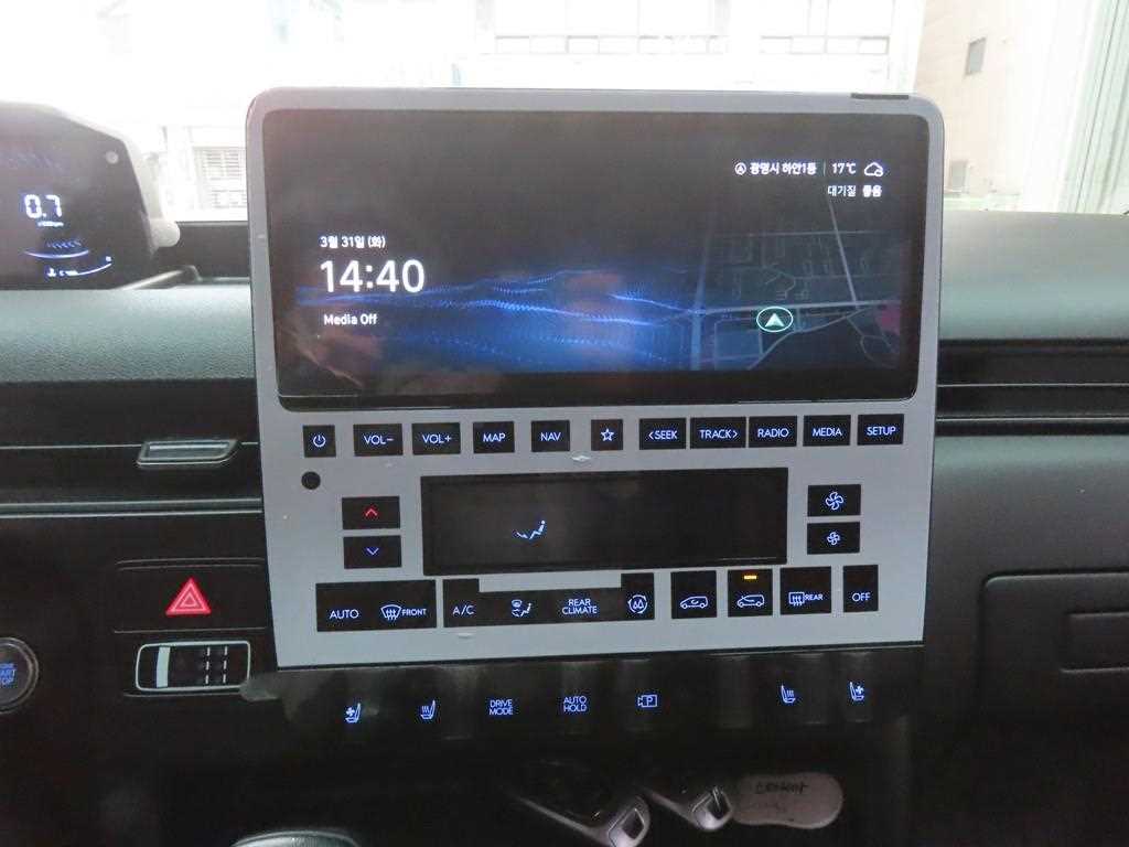 HYUNDAI Staria - Vista 12