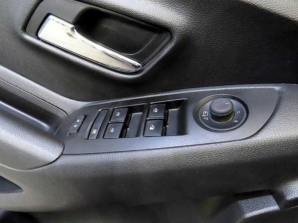 Chevrolet Trax 2021 Gris - Importación desde Corea - HF Imports Iquique - Foto 13