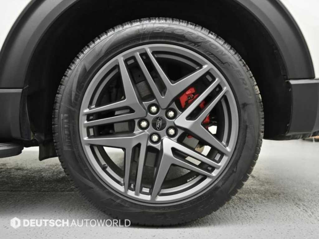 Ford Explorer - Vista 5