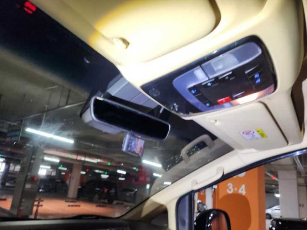 HYUNDAI Staria 2022 Gris - Importación desde Corea - HF Imports Iquique - Foto 13