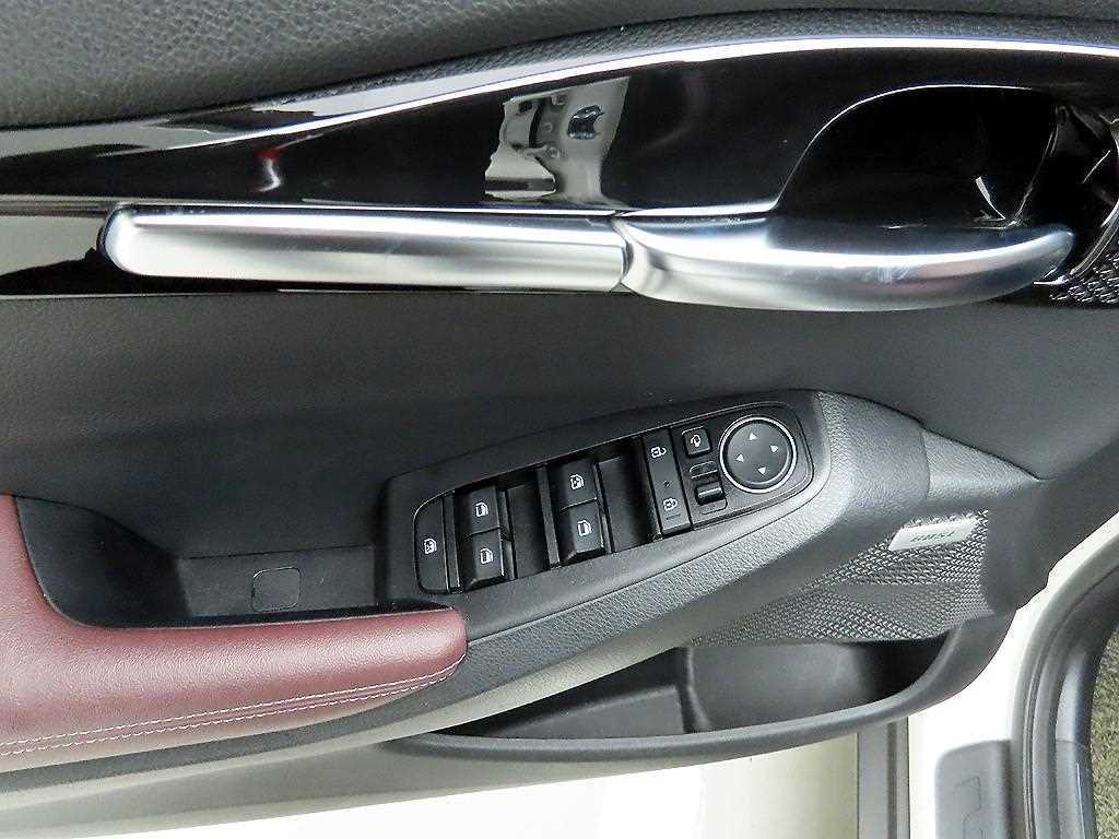 KIA Seltos - Vista 12