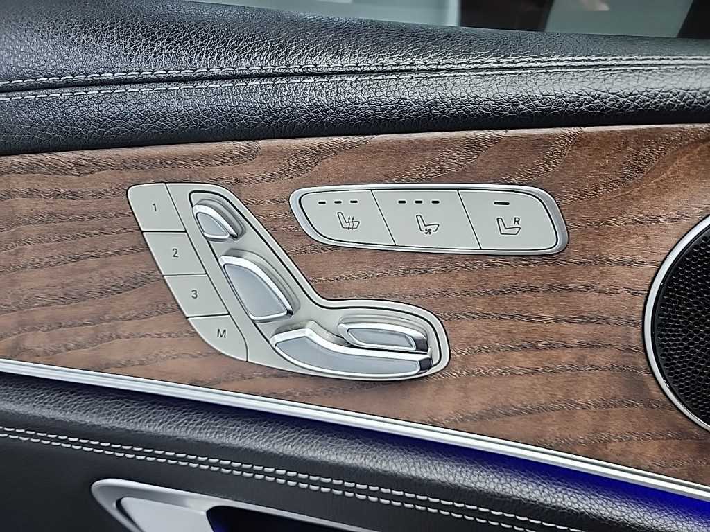 Mercedes Benz E class - Vista 10