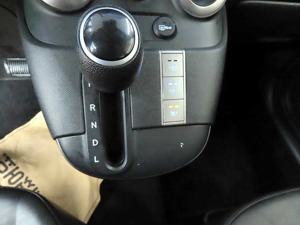 HYUNDAI Casper - Vista 10