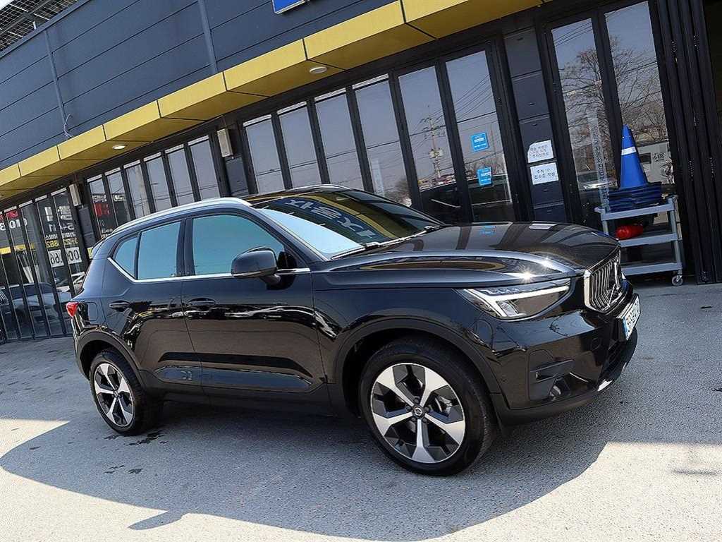 Volvo XC40 2023 - Importación desde Corea - HF Imports Iquique - Foto 20