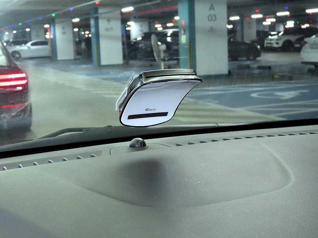 Chevrolet Trax 2021 Gris - Importación desde Corea - HF Imports Iquique - Foto 16