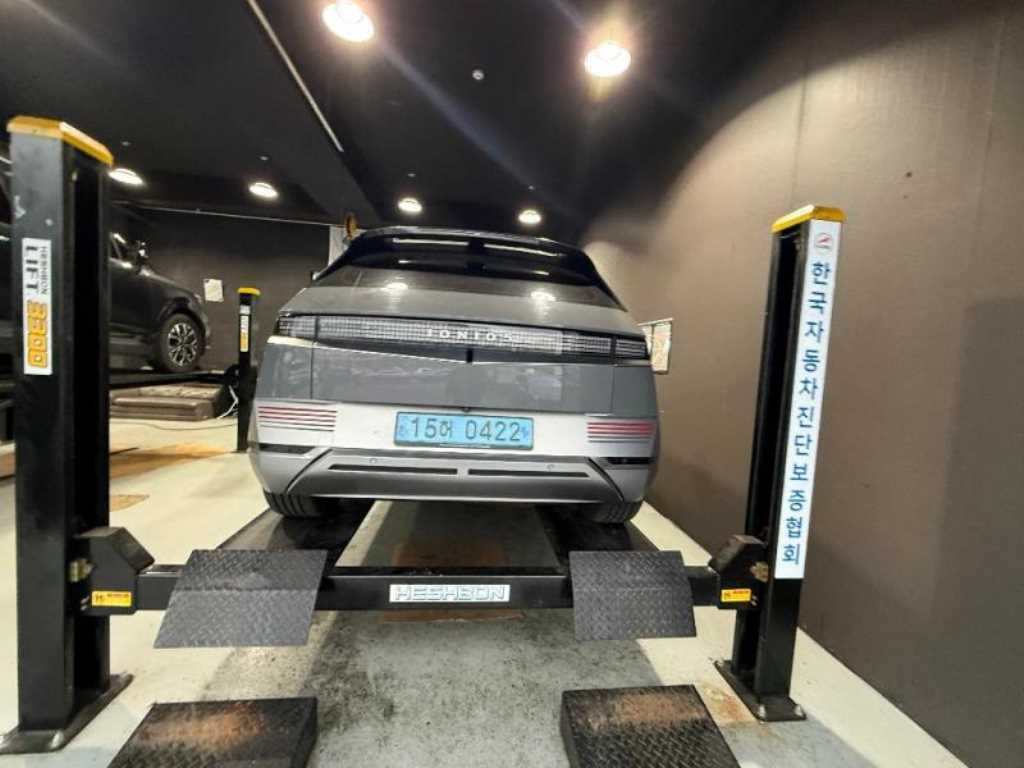 HYUNDAI Ioniq 5 - Vista 2