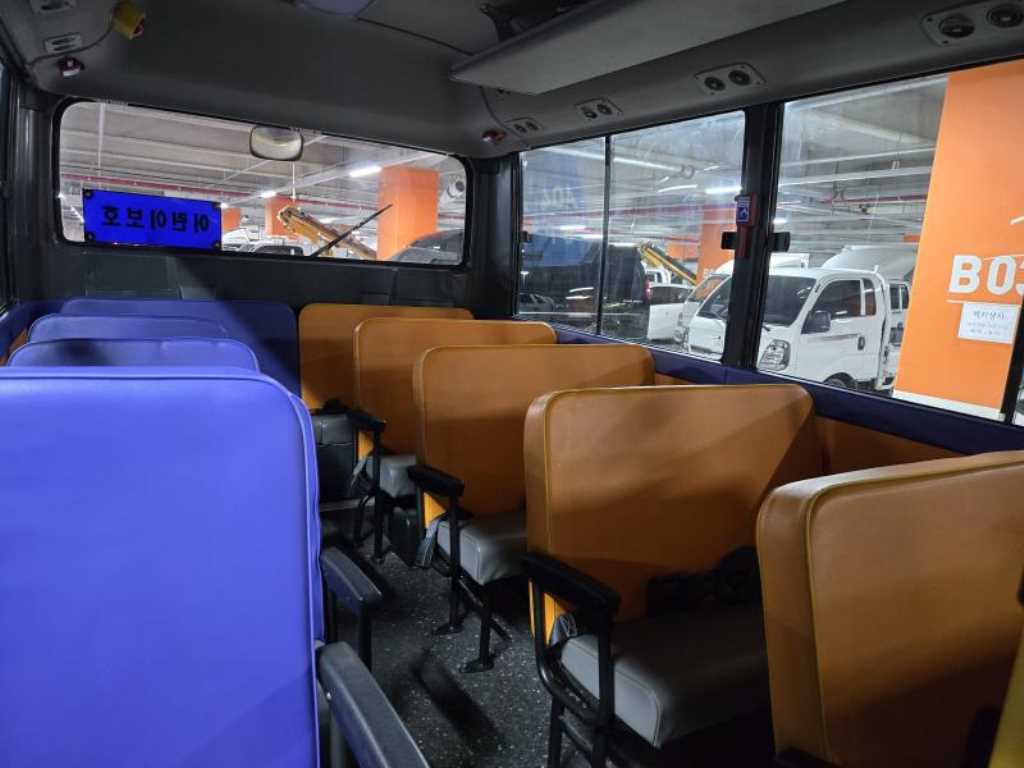 medium and large bus Hyundai bus 2018 - Importación desde Corea - HF Imports Iquique - Foto 13