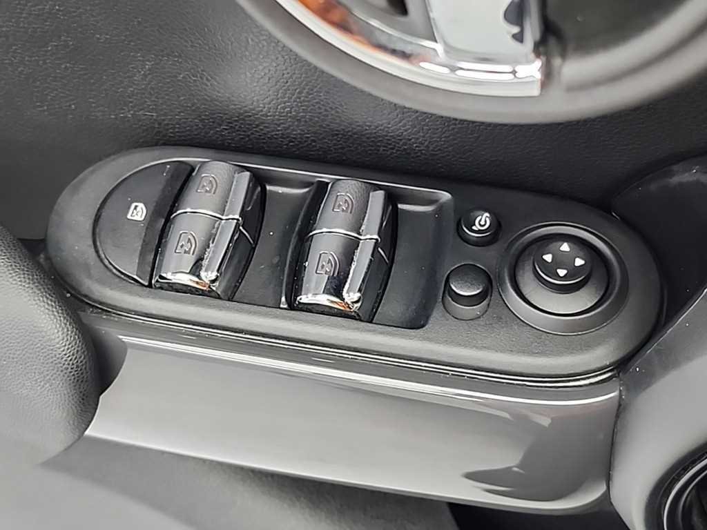 Mini Cooper 2020 the color of pearl - Importación desde Corea - HF Imports Iquique - Foto 17