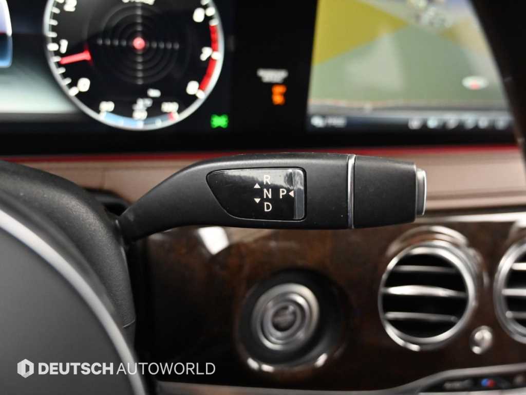 Mercedes Benz S Class - Vista 9