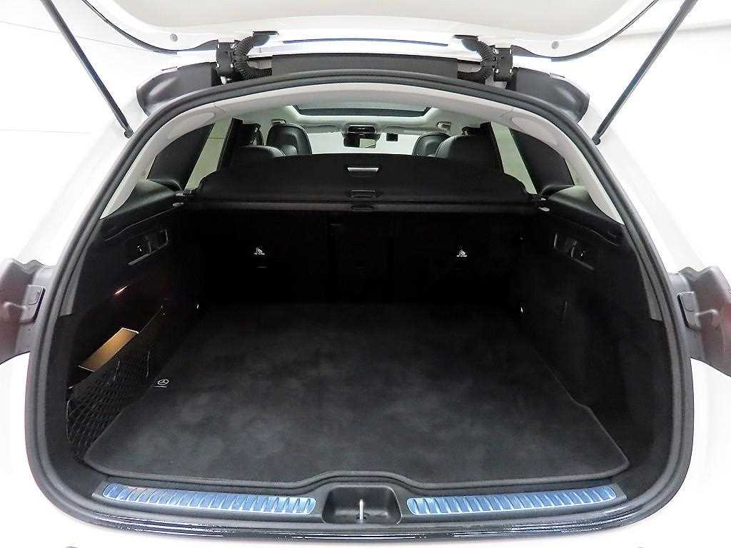 Mercedes Benz GLC Class 2023 Blanco - Importación desde Corea - HF Imports Iquique - Foto 17