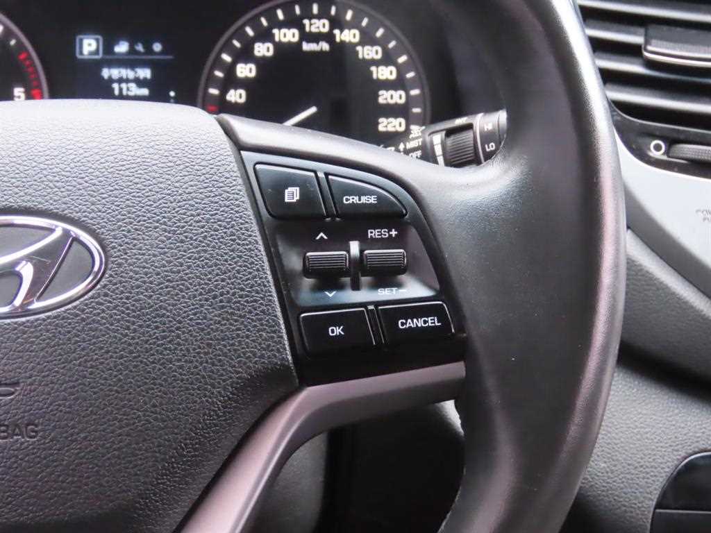 HYUNDAI Tucson - Vista 10