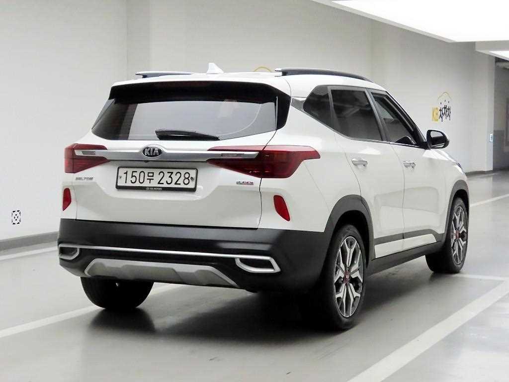 KIA Seltos - Vista 4