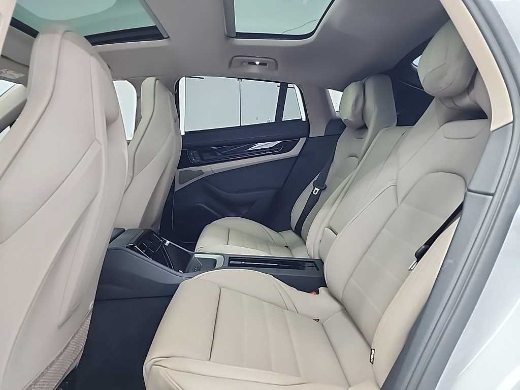 Porsche Panamera - Vista 12