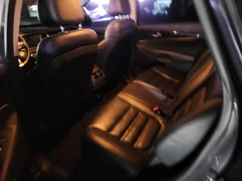 KIA Sorento - Vista 11