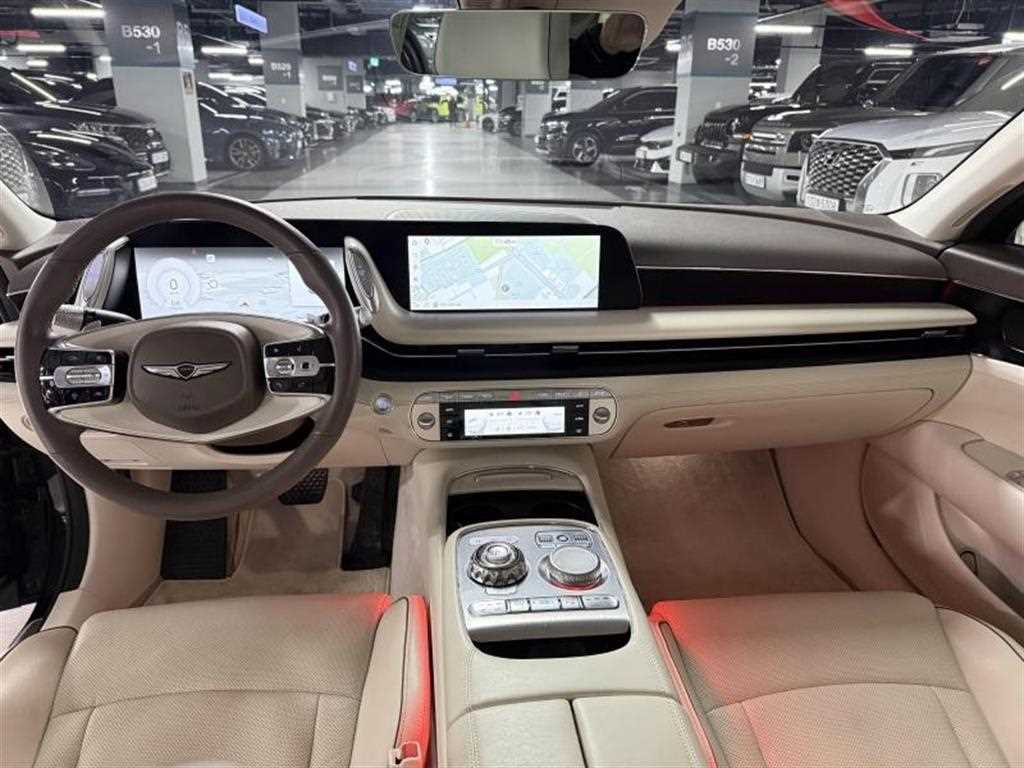 Genesis G90 - Vista 7