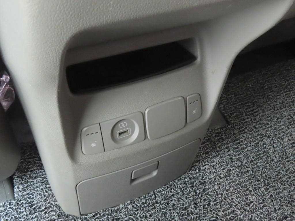 KIA Carnival 2019 - Importación desde Corea - HF Imports Iquique - Foto 14