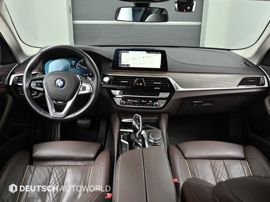 BMW 5 Series - Vista 7