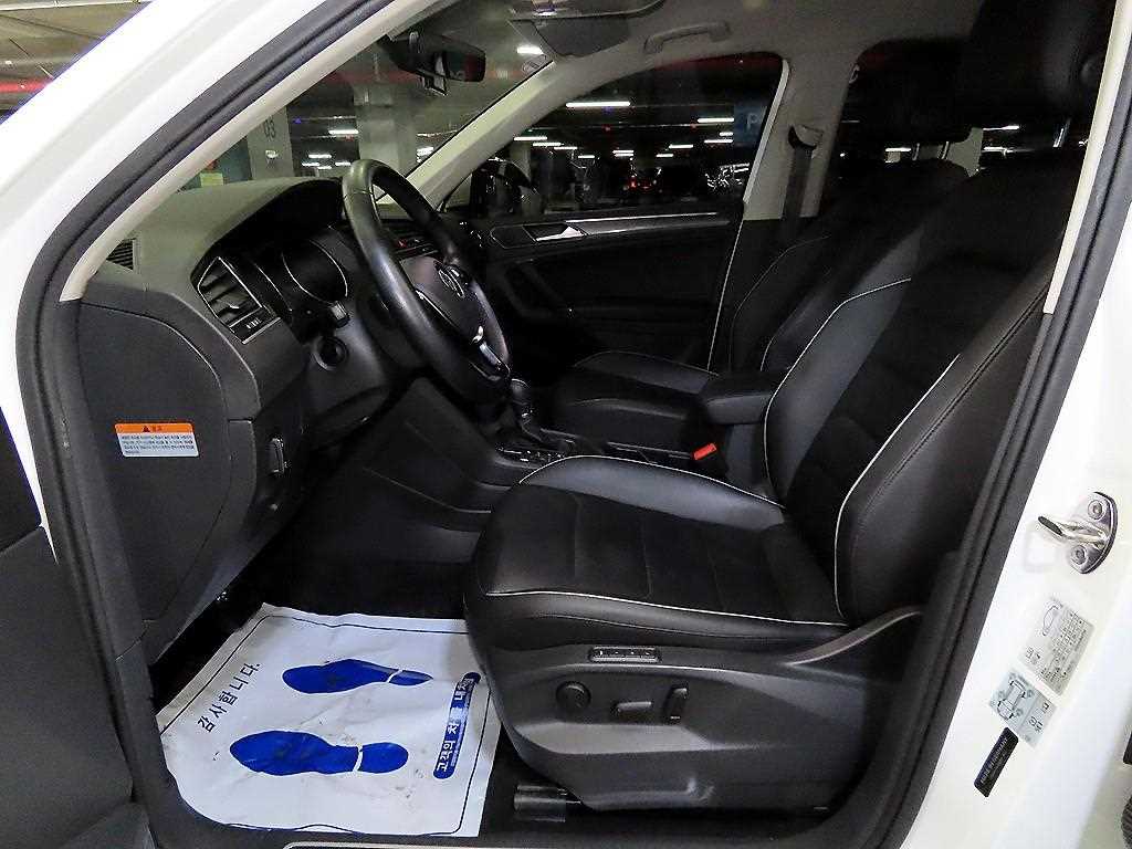 Volkswagen Tiguan - Vista 6