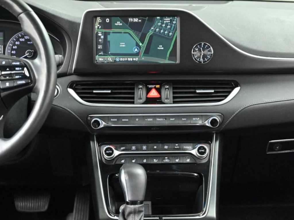 HYUNDAI Grandeur 2019 Gris - Importación desde Corea - HF Imports Iquique - Foto 14