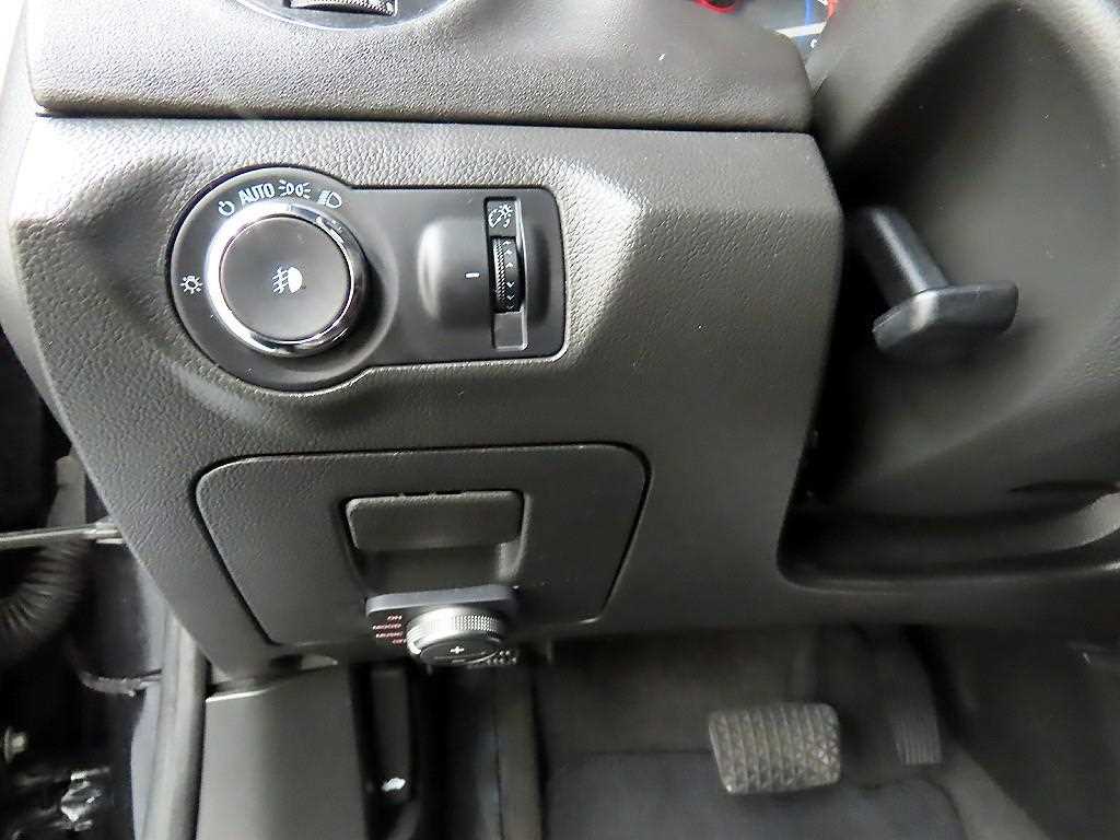 Chevrolet Cruise - Vista 12