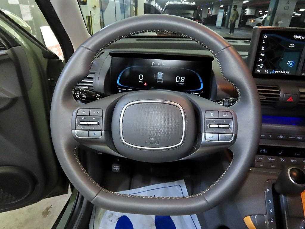 HYUNDAI Casper - Vista 8