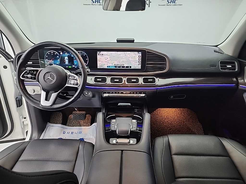 Mercedes Benz GLE Class - Vista 7