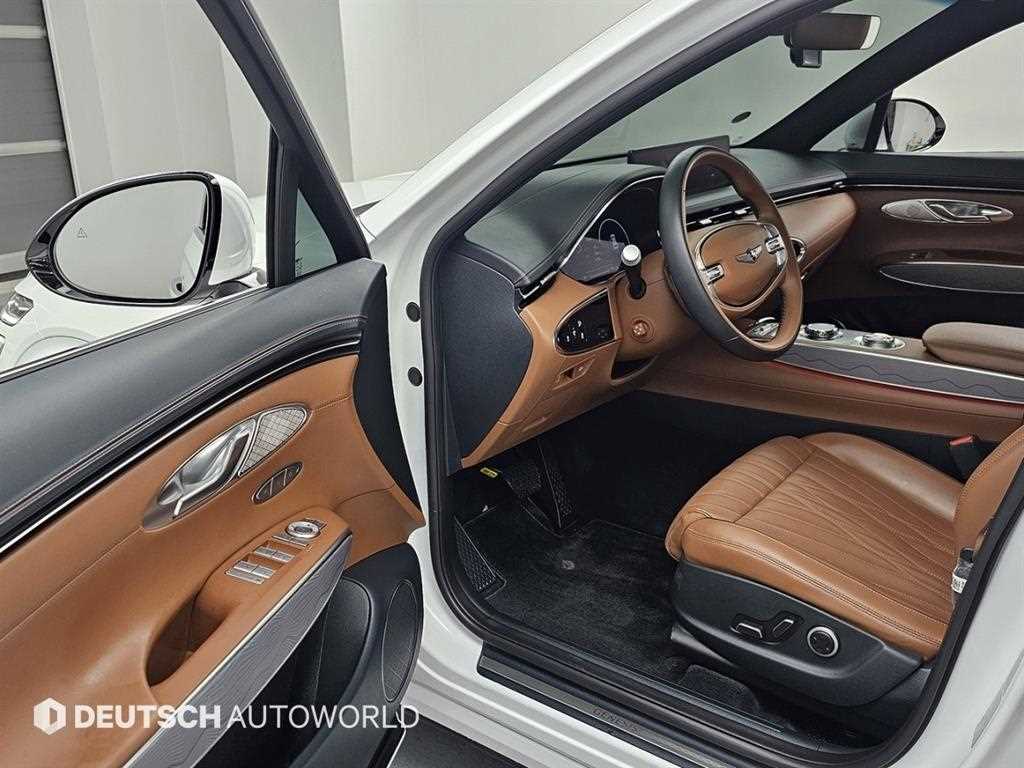 Genesis GV70 - Vista 11