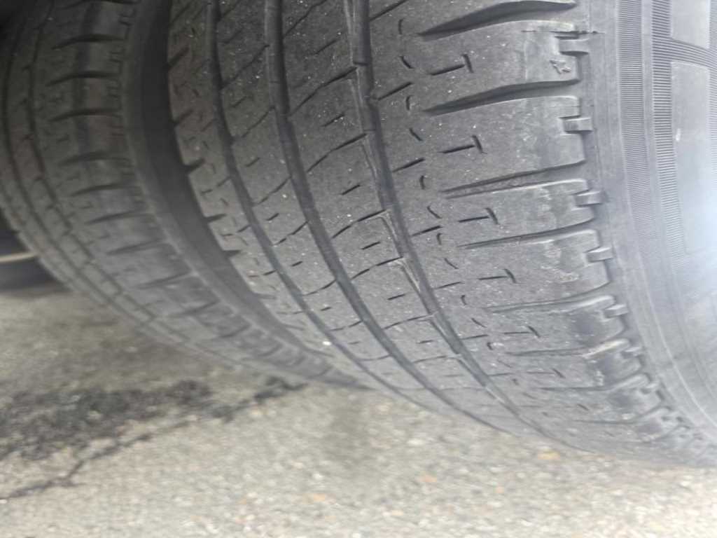 medium and large cargo truck - Vista 10