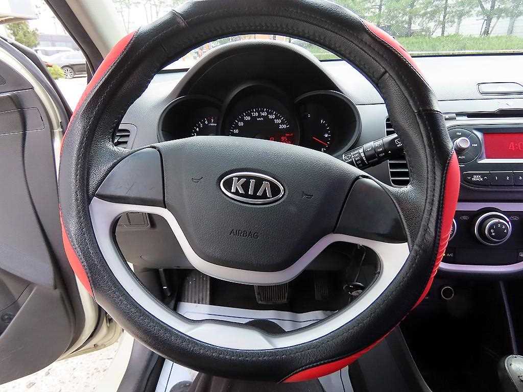 KIA Morning - Vista 8