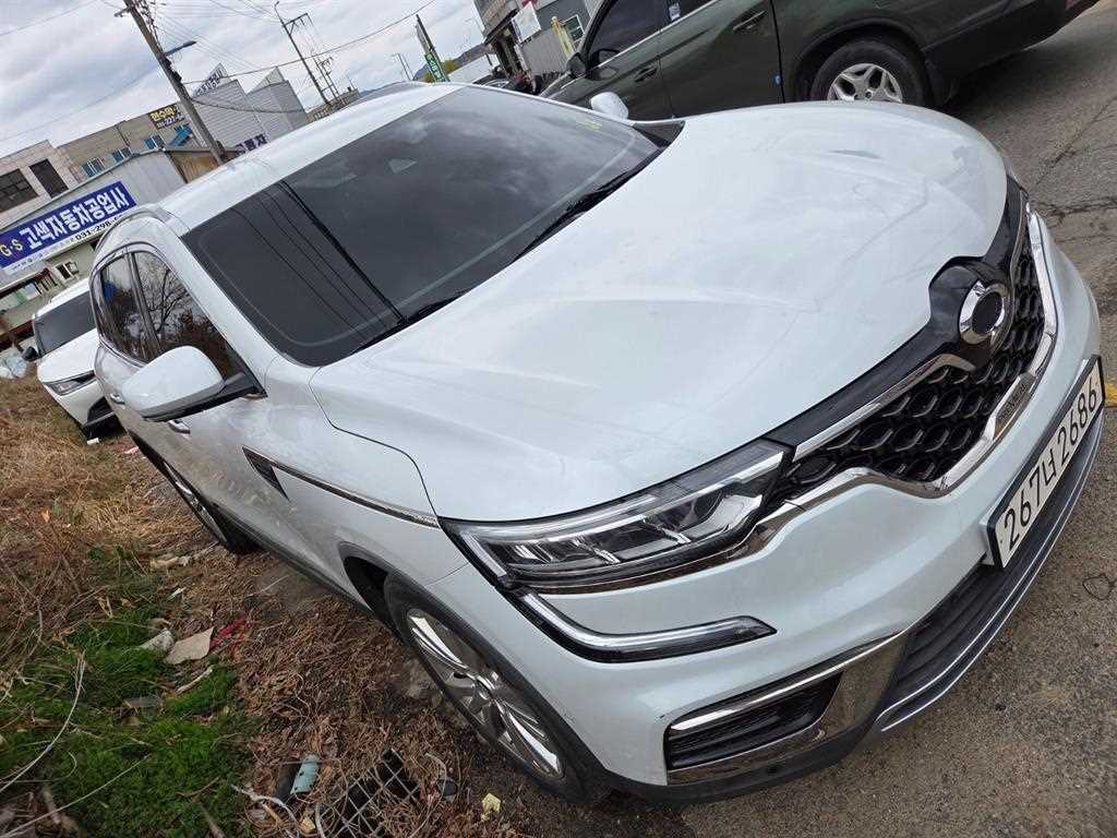 SAMSUNG QM6 2022 Blanco - Importación desde Corea - HF Imports Iquique - Foto 16