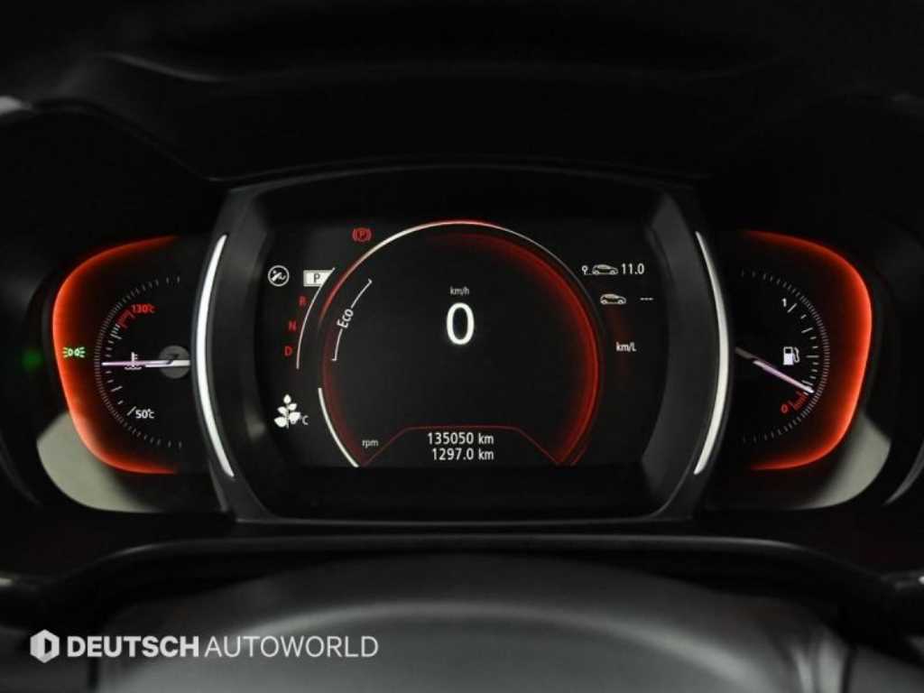 SAMSUNG QM6 - Vista 8