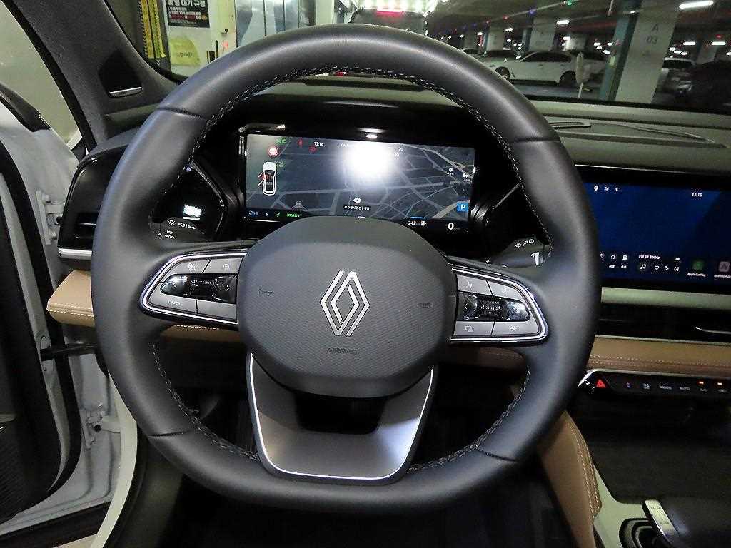 SAMSUNG Grand Koleos - Vista 8