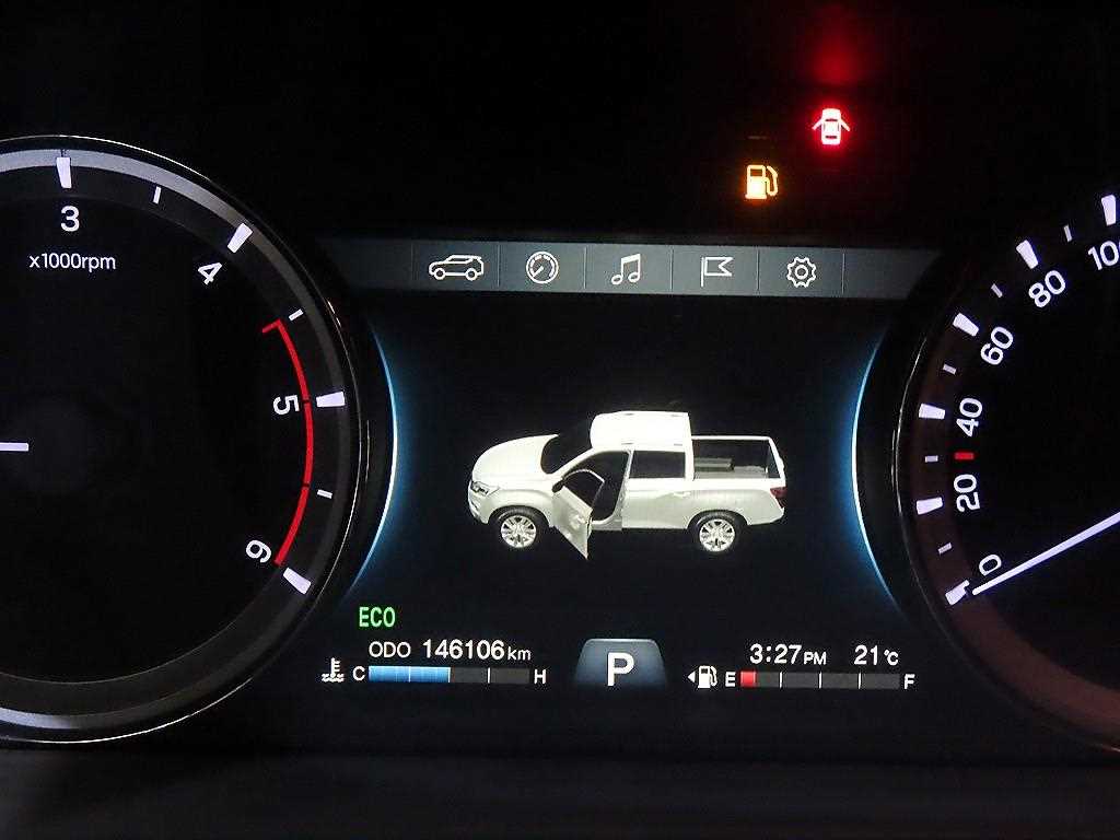 Ssangyong Rexton - Vista 9