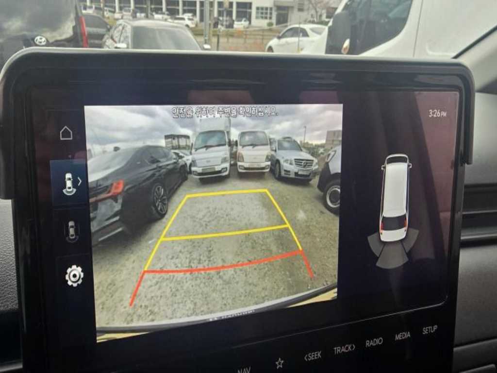 HYUNDAI Staria 2023 Blanco - Importación desde Corea - HF Imports Iquique - Foto 13