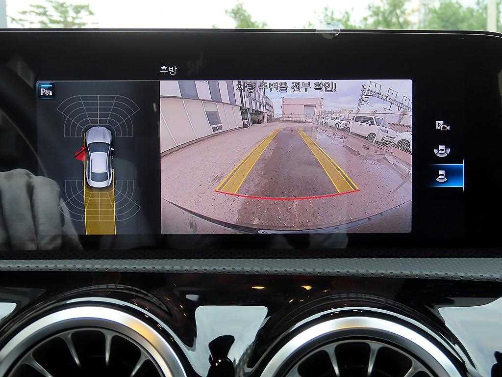 Mercedes Benz CLA Class 2021 Negro - Importación desde Corea - HF Imports Iquique - Foto 16