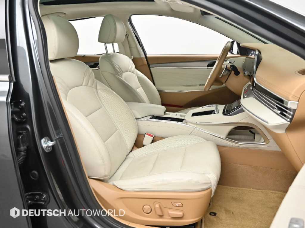 HYUNDAI Grandeur - Vista 9